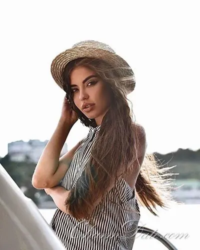 Irishka Profile image 2