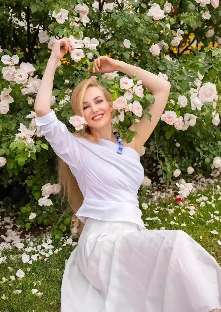Yanina Profile image 2
